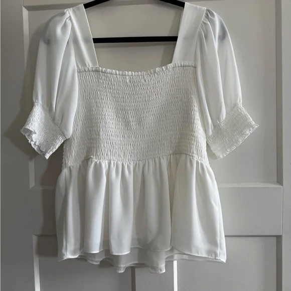 Nine West White Smocked Short Sleeve Blouse - Picture 5 of 5